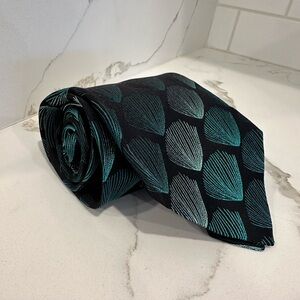 Fratelli Moda Tie Italian 100% Silk Art Deco Classic Necktie 3 7/8 W 59 1/8 L